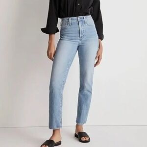 Madewell Curvy Perfect Vintage Straight Jean 29 Light Blue High Rise Denim Pants